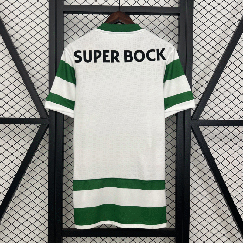 Sporting Lisbon 2025/26 Home Kit - Image 3
