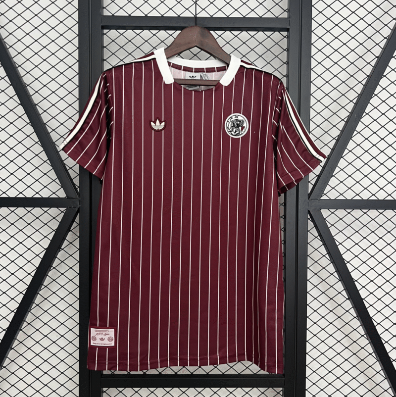 Ajax 2025/26 Retro Kit