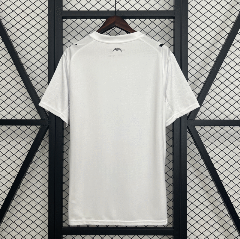 Valencia 2025/26 Home Kit - Image 3